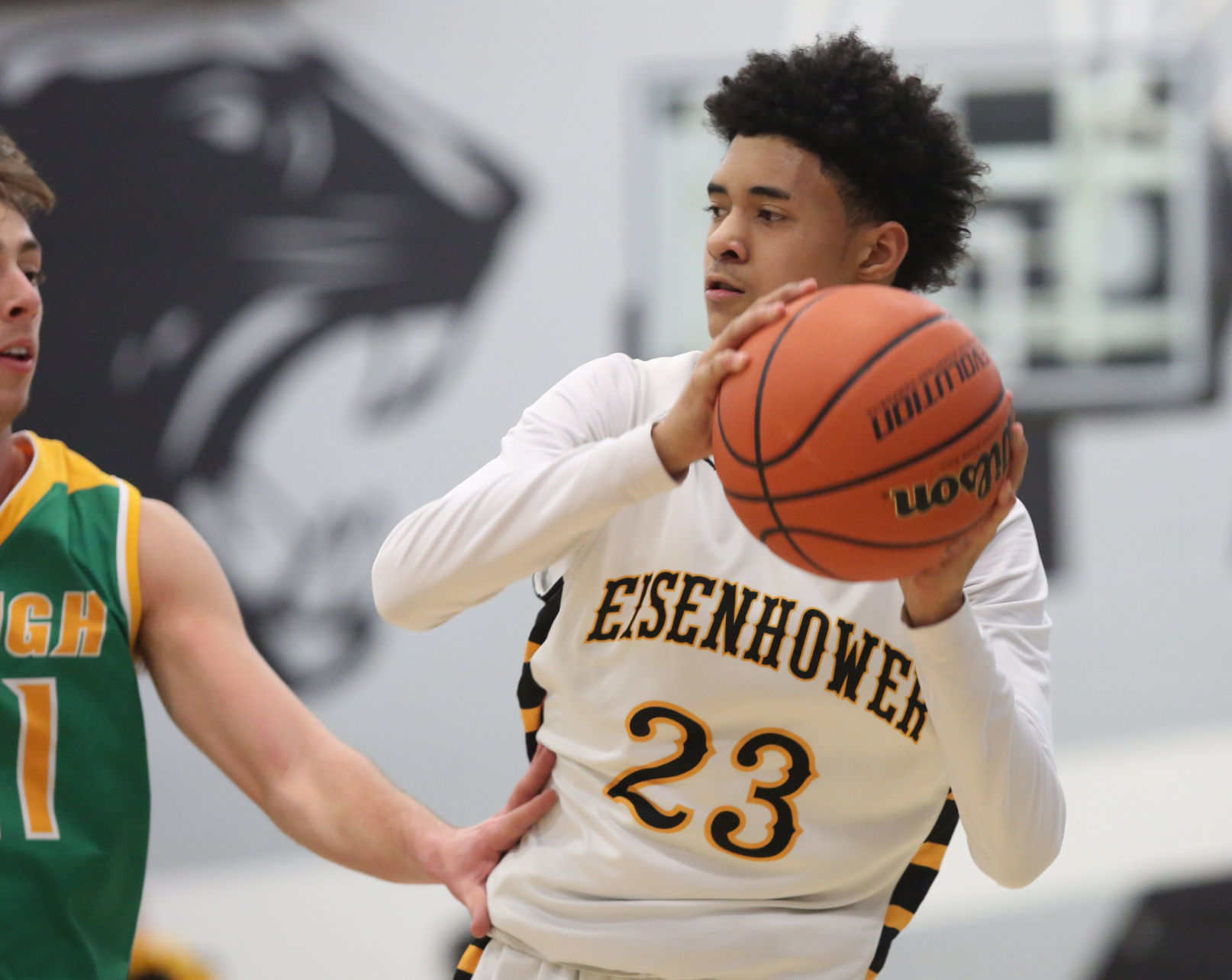 Esienhower U High 21 02.13.18.JPG